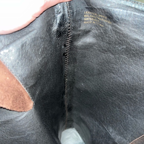 Women’s Donald J Pliner Vintage suede boots - Picture 14 of 15